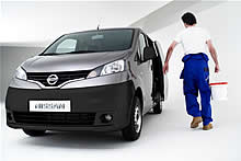 NISSAN NV200