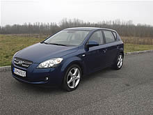 KIA cee�d  2,0 CRDi, foto: BENZIN.sk